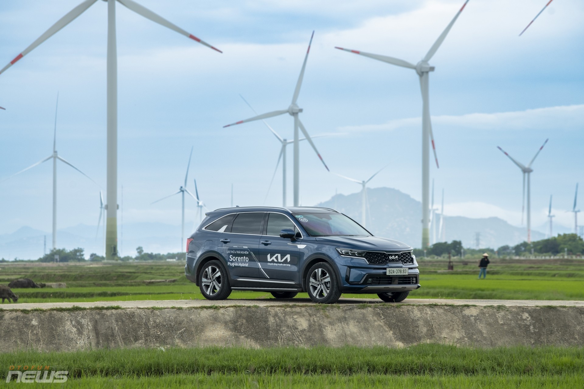 Đánh giá Kia Sorento PHEV 2024