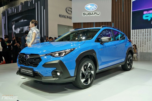 Subaru Crosstrek ra mắt Việt Nam, xe nhập khẩu từ Nhật Bản với giá hơn 1 tỷ đồng