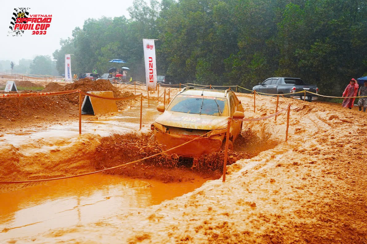 Cán bộ nhà nước phạm anh văn