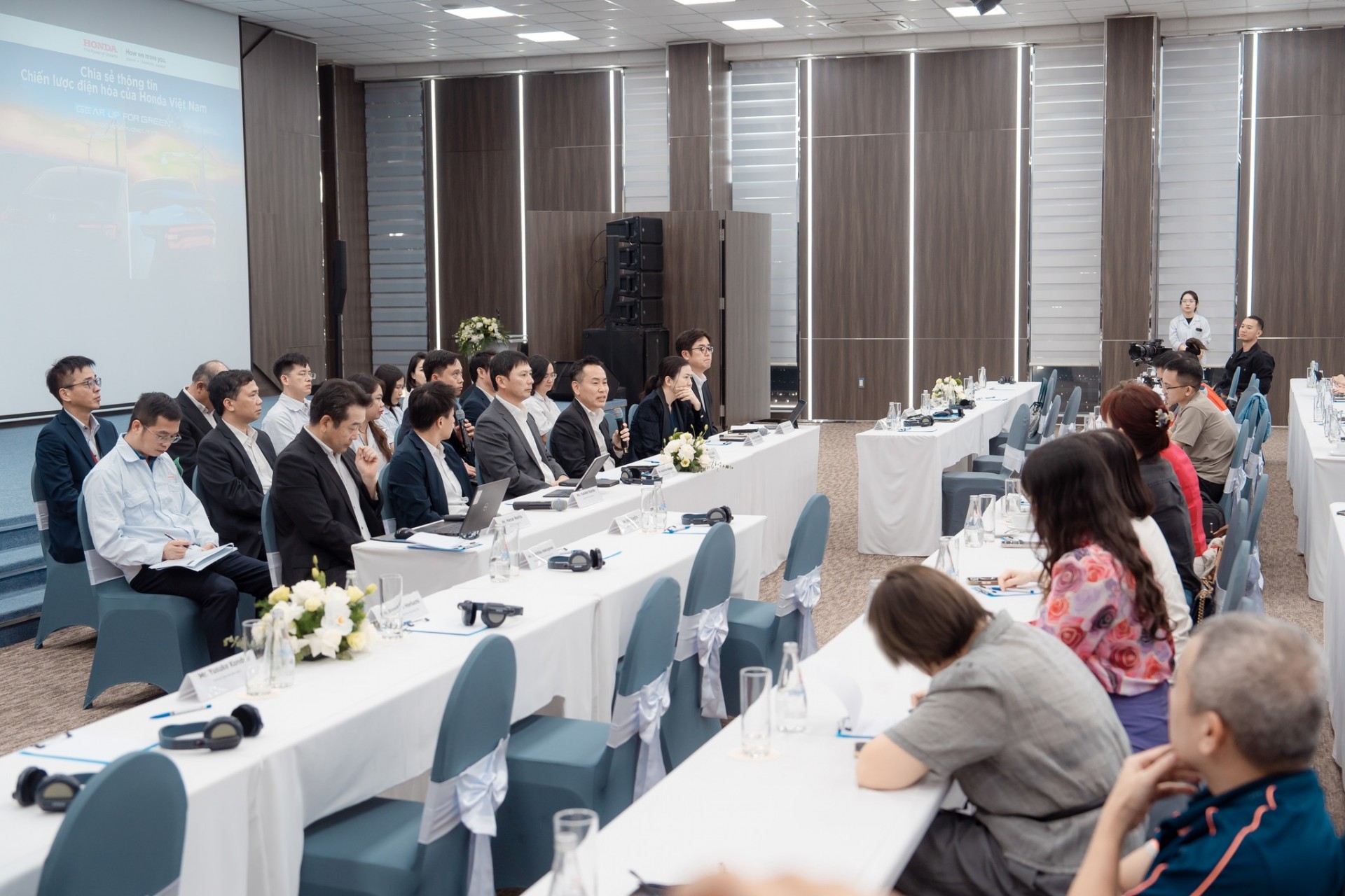 Honda công bố chiến lược điện hóa tại Việt Nam, hướng tới trung hòa carbon vào năm 2050 Honda công bố chiến lược điện hóa tại Việt Nam, hướng tới trung hòa carbon vào năm 2050