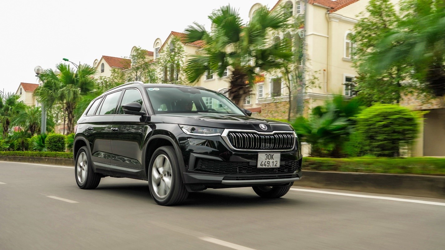 Skoda Kodiaq ưu đãi phí trước bạ, chỉ còn hơn 1 tỷ đồng cho SUV nhập khẩu châu Âu