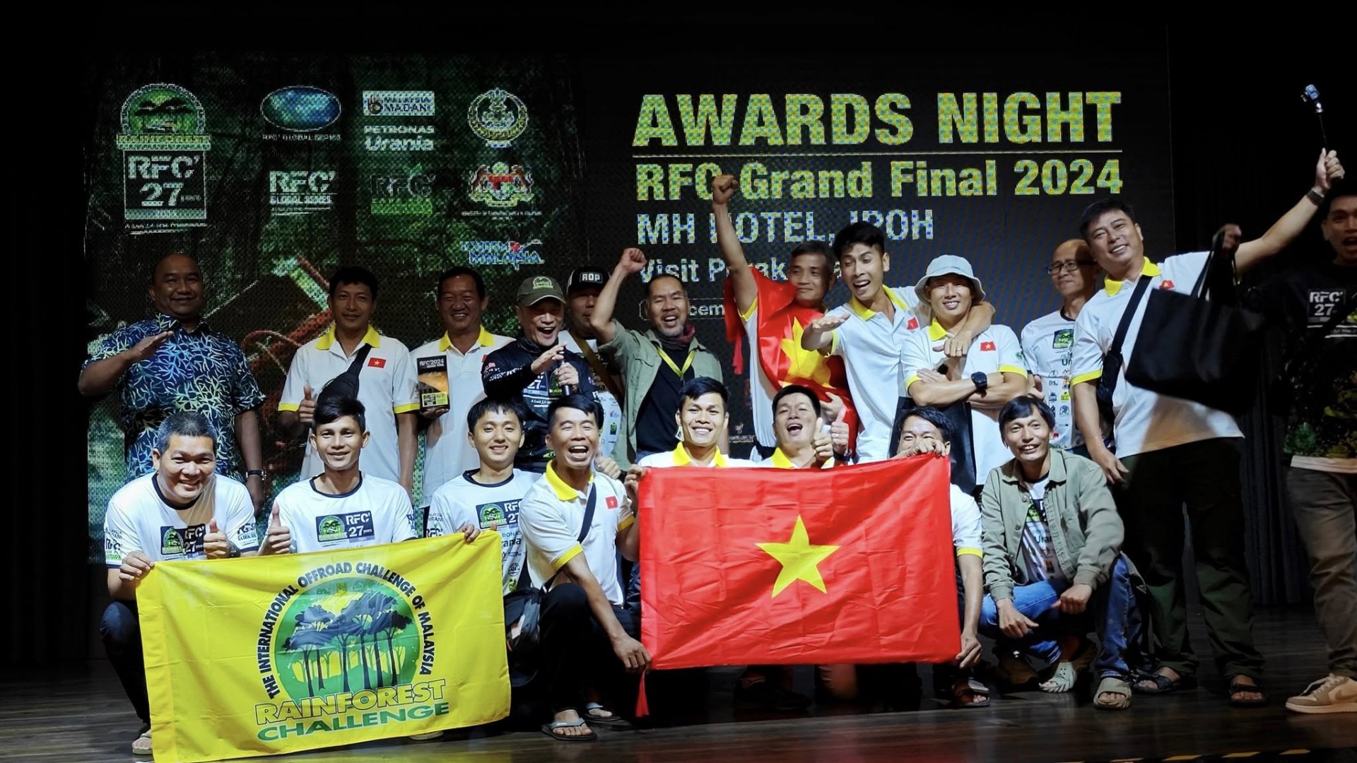 Các đội đua Việt đạt thành tích vượt bậc tại giải địa hình khắc nghiệt hàng đầu thế giới RFC 2024 Các đội đua Việt đạt thành tích vượt bậc tại giải địa hình khắc nghiệt hàng đầu thế giới RFC 2024