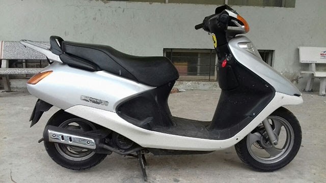 Cách xem đời xe Spacy như thế nào?