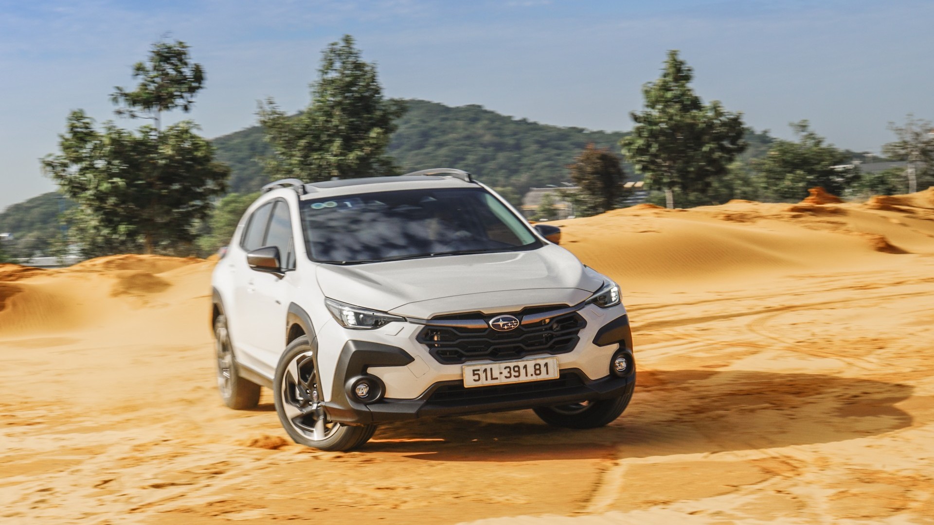 Đánh giá Subaru Crosstrek e-Boxer: Điều gì làm nên khác biệt?