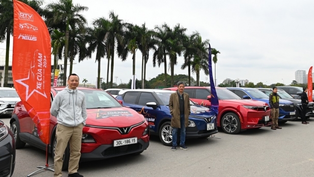 XE CỦA NĂM 2025 tổ chức lái thử 30 mẫu xe cho Hội đồng Giám khảo và người dùng