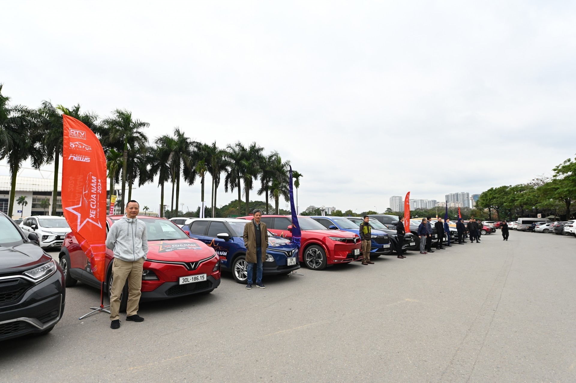 XE CỦA NĂM 2025 tiếp tục tổ chức lái thử xe cho Hội đồng Giám khảo