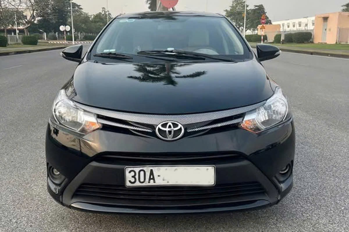 Toyota Vios số sàn chạy 10 năm vẫn bán 190 triệu ở Hà Nội