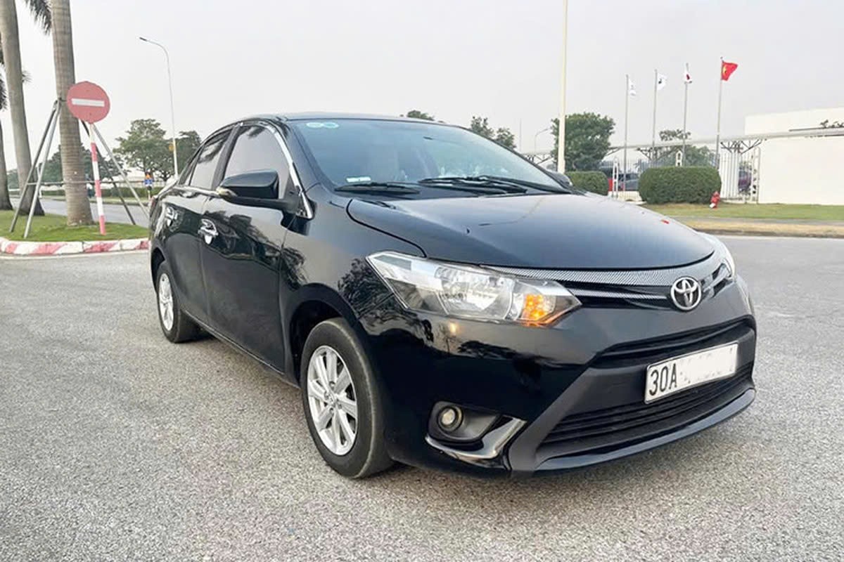 Toyota Vios số sàn chạy 10 năm vẫn bán 190 triệu ở Hà Nội