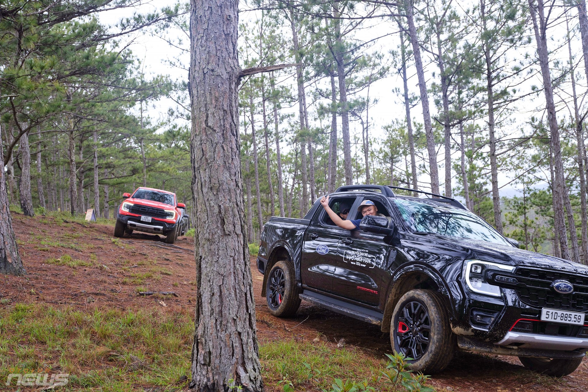 Hành trình “băng rừng, vượt cát” cùng Ford Ranger Stormtrak