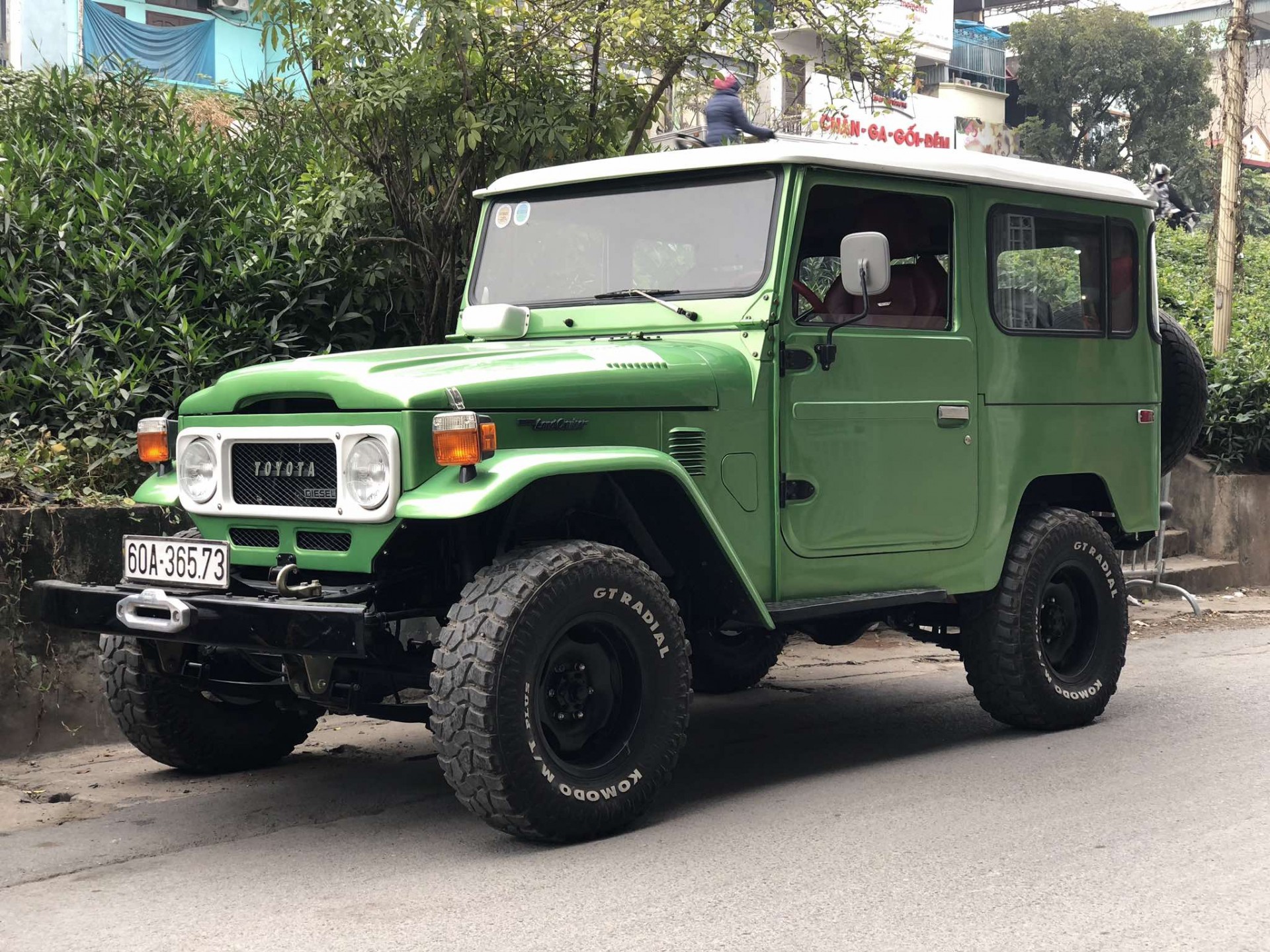 Tay chơi xe cổ và câu chuyện 'đống sắt vụn biết nói' Tay chơi xe cổ và câu chuyện 'đống sắt vụn biết nói'