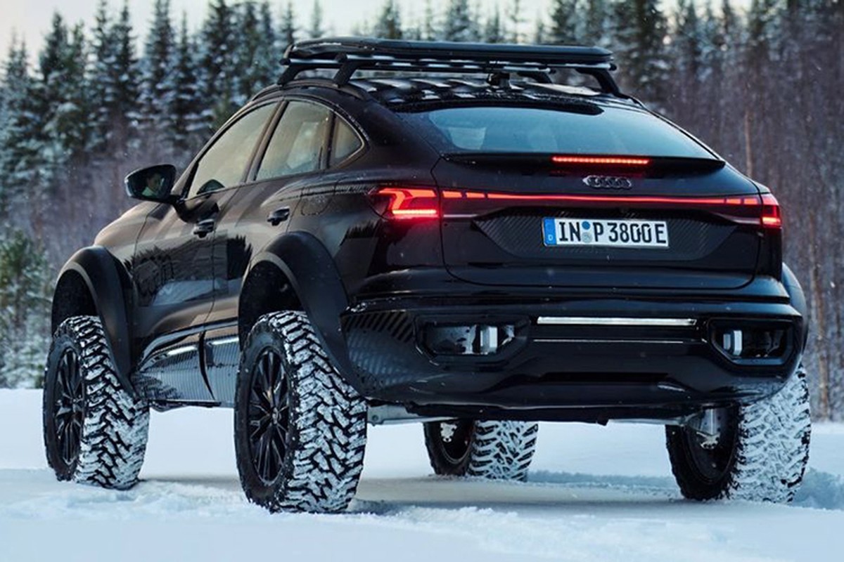 Hé lộ ô tô điện địa hình: 'Quái thú' Audi Q6 e-tron Offroad