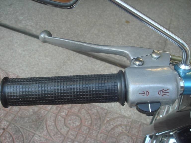 Xe máy Bridgestone, 'ông trùm' chết yểu đầy tiếc nuối