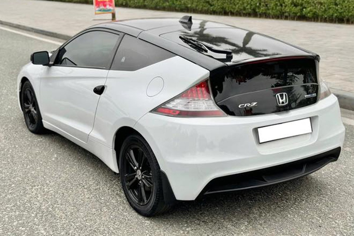 Honda CR-Z 2010 độc đáo được rao bán với mức giá 350 triệu đồng