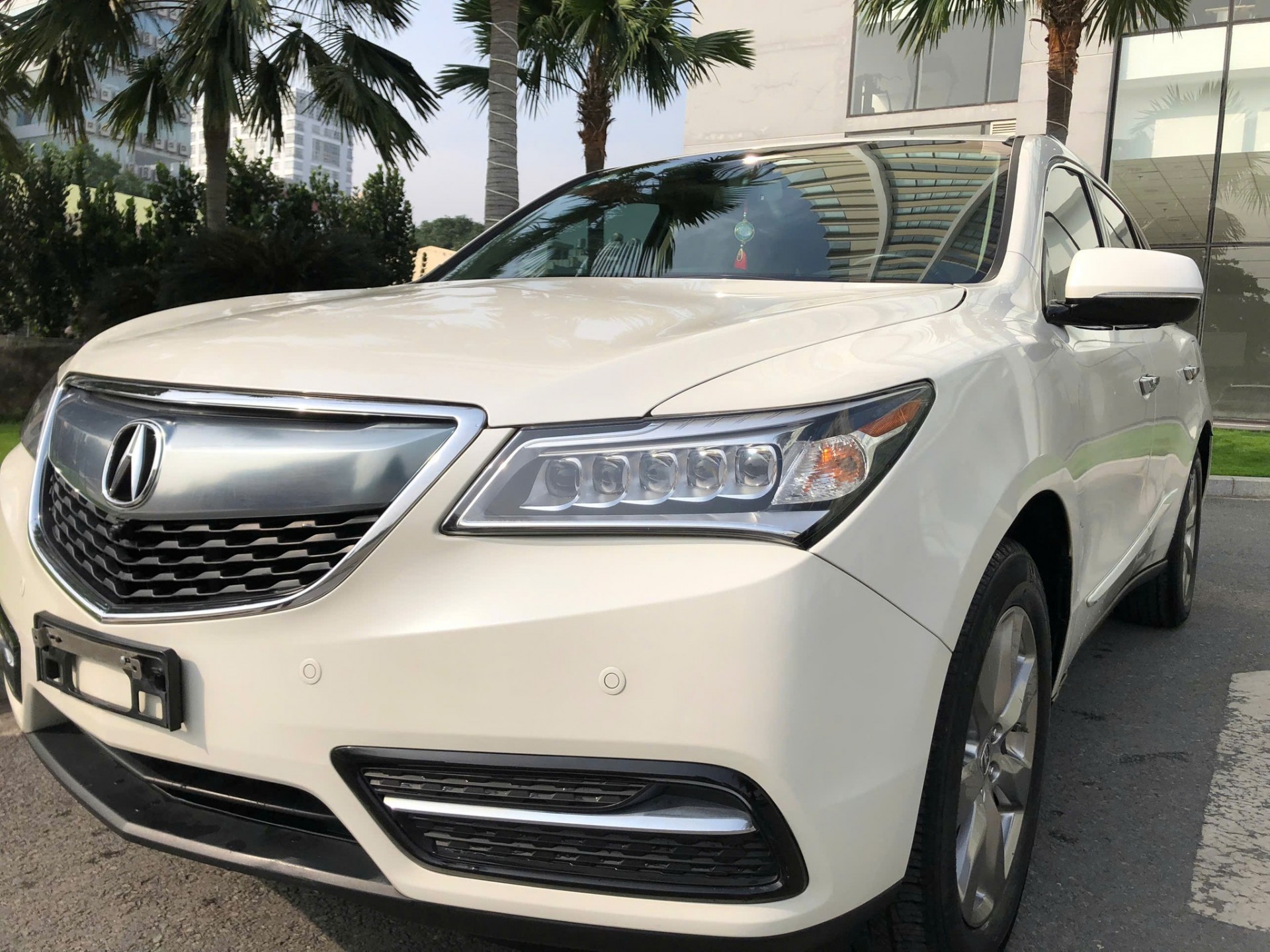 Acura MDX 2013, SUV độc lạ với giá chỉ 1,28 tỷ đồng tại Việt Nam