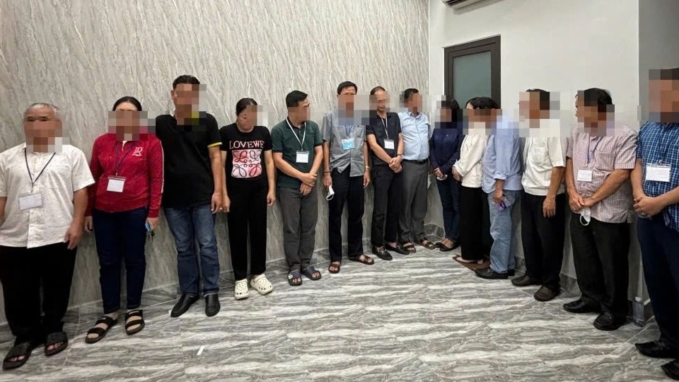 14 cán bộ trường Cao đẳng Giao thông vận tải Trung ương III bị bắt