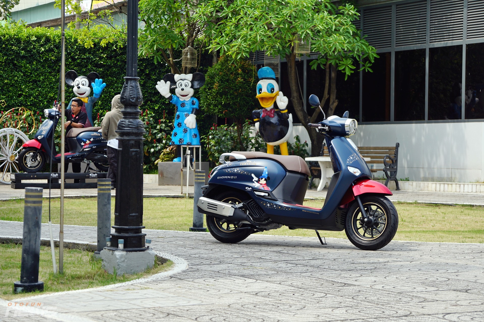 Honda Giorno+ Disney xuất hiện tại Việt Nam với số lượng chỉ 10 chiếc
