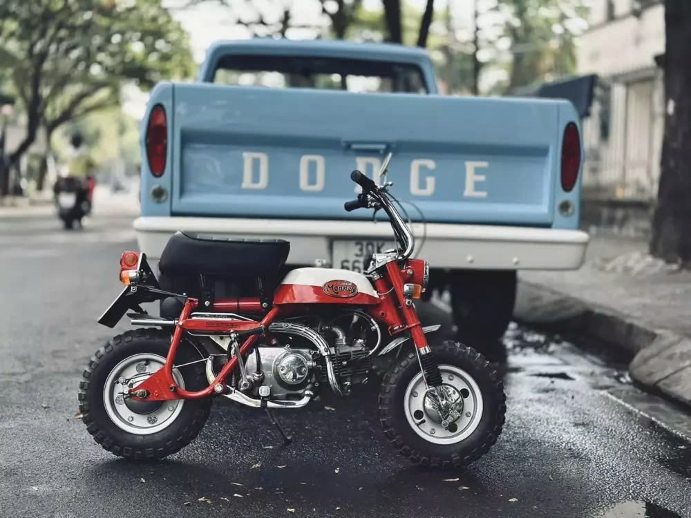 Ngắm bán tải Dodge D100 hàng độc tại Việt Nam