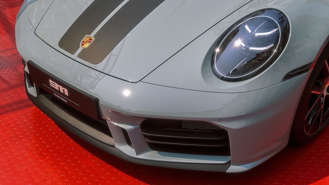 Triển lãm Porsche 911 - The one and always