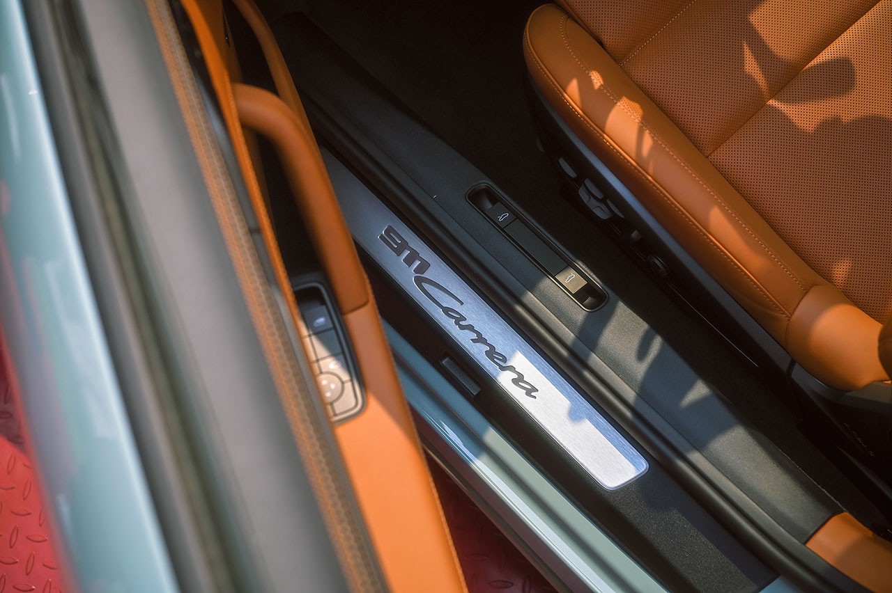 Triển lãm Porsche 911 - The one and always