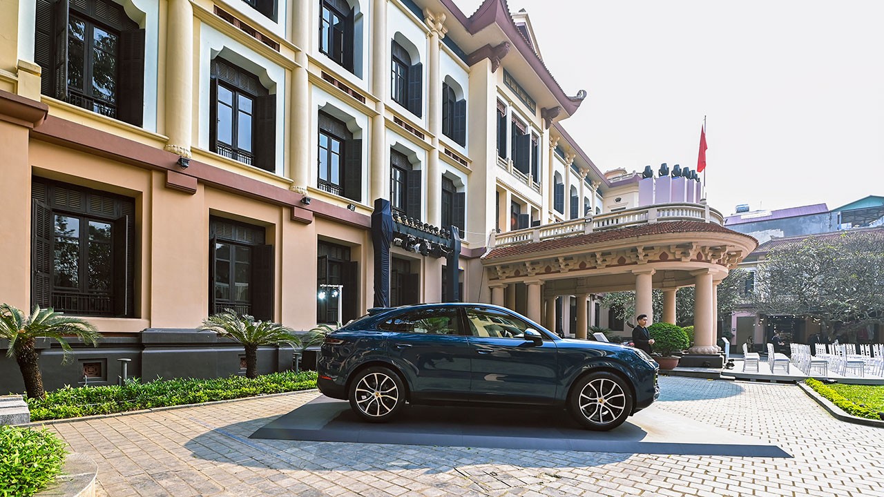 Triển lãm Porsche 911 - The one and always