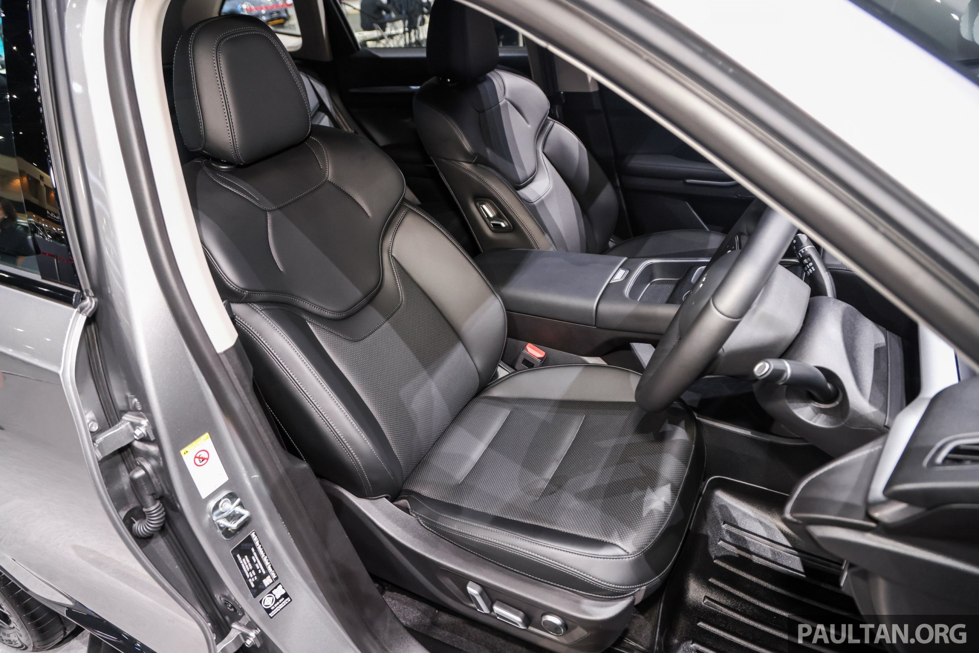 Haval H6 Facelift ra mắt, ngoại hình mới, bản PHEV trang bị pin LFP nhưng bị giảm dung lượng