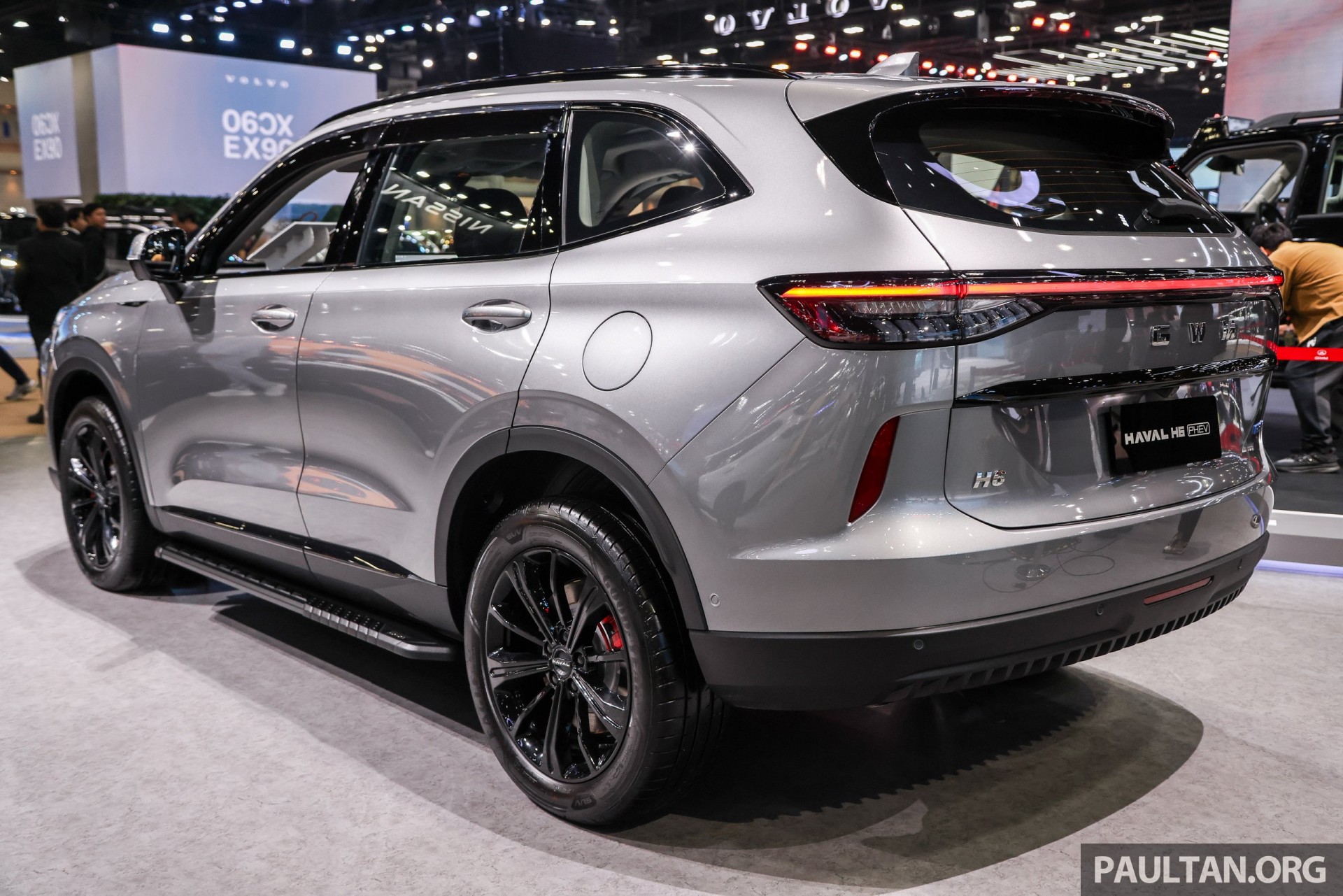 Haval H6 Facelift ra mắt, ngoại hình mới, bản PHEV trang bị pin LFP nhưng bị giảm dung lượng