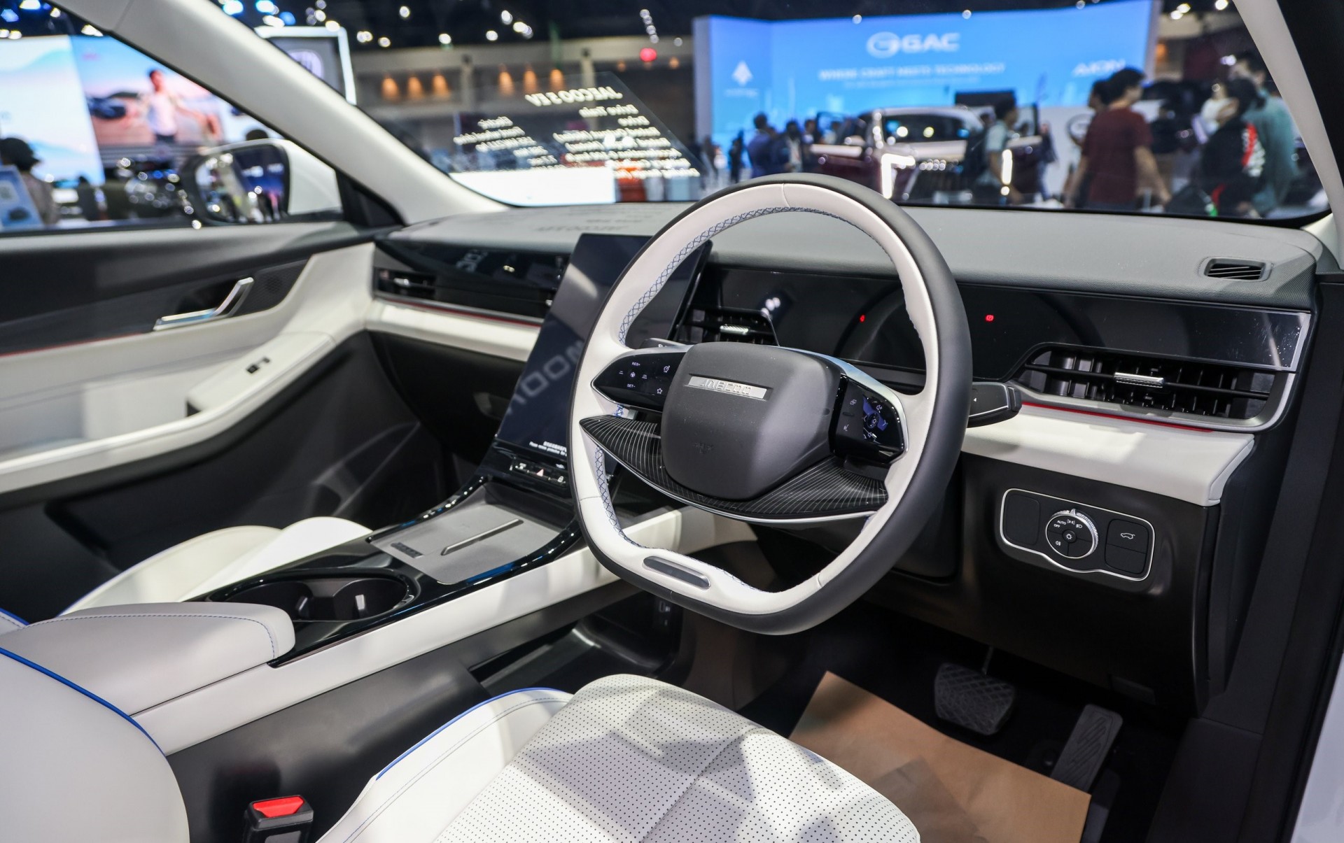Jaecoo J5 EV, SUV điện thân thiện với thú cưng