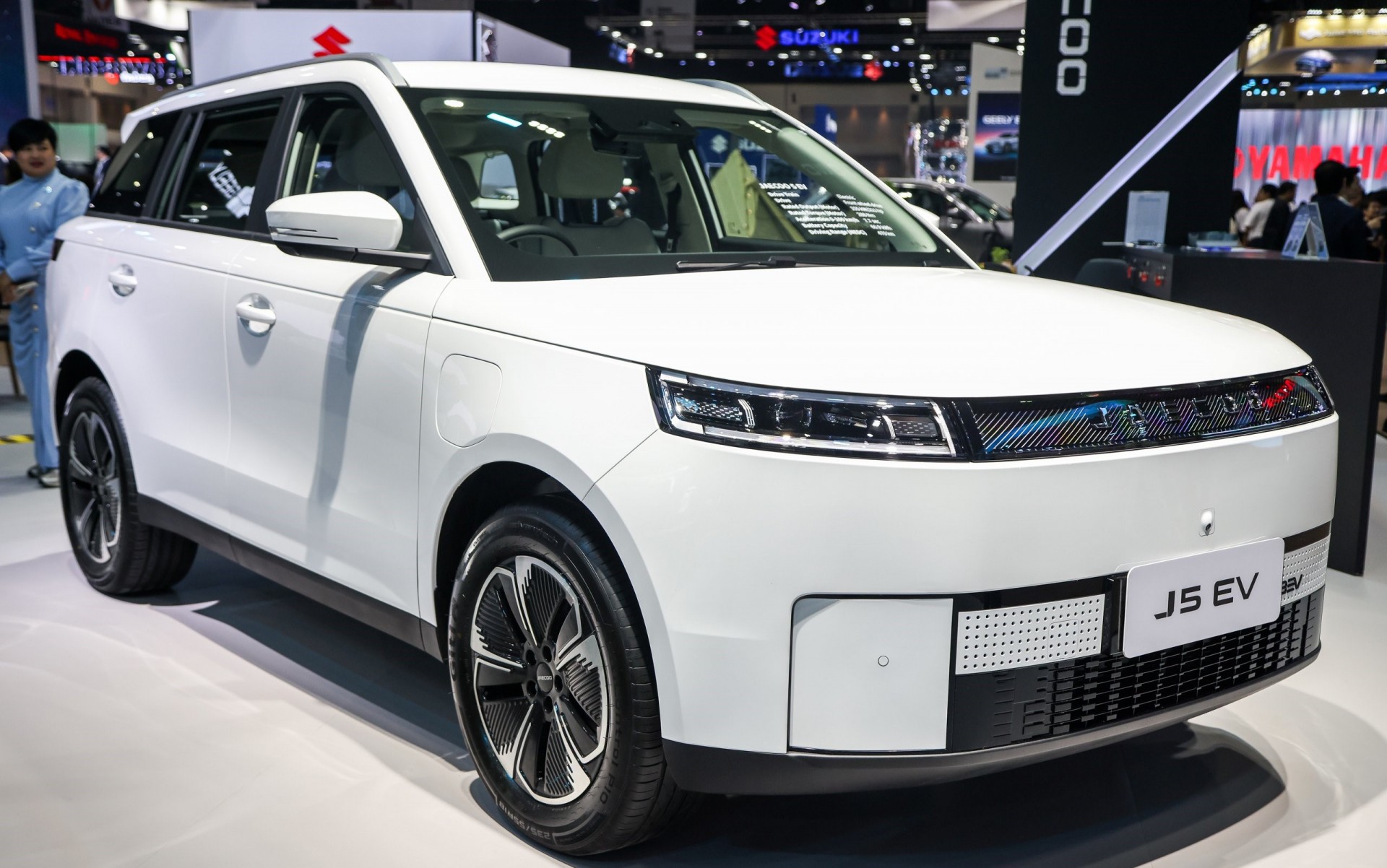 Jaecoo J5 EV, SUV điện thân thiện với thú cưng