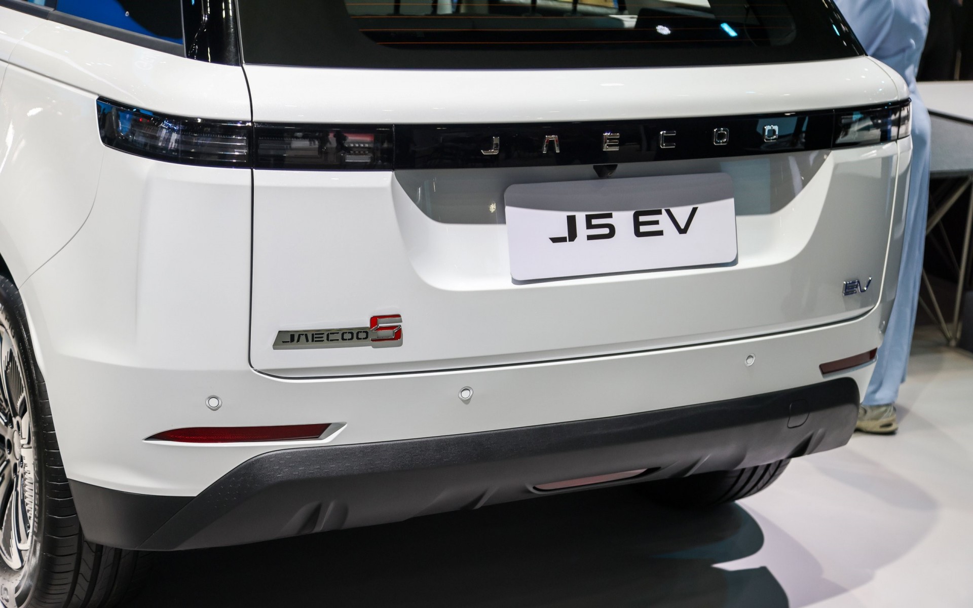 Jaecoo J5 EV, SUV điện thiết kế đặc biệt dành cho người nuôi thú cưng