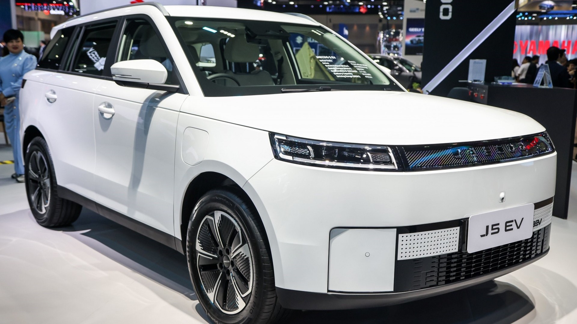 Jaecoo J5 EV, SUV điện thiết kế đặc biệt dành cho người nuôi thú cưng