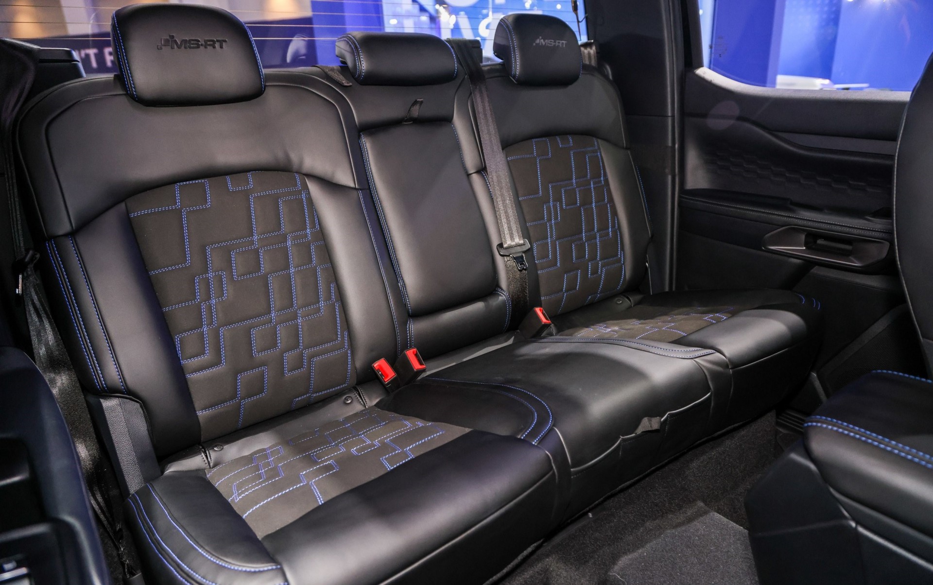 Ford Ranger MS-RT chiếc bán tải mang đậm phong cách xe đua