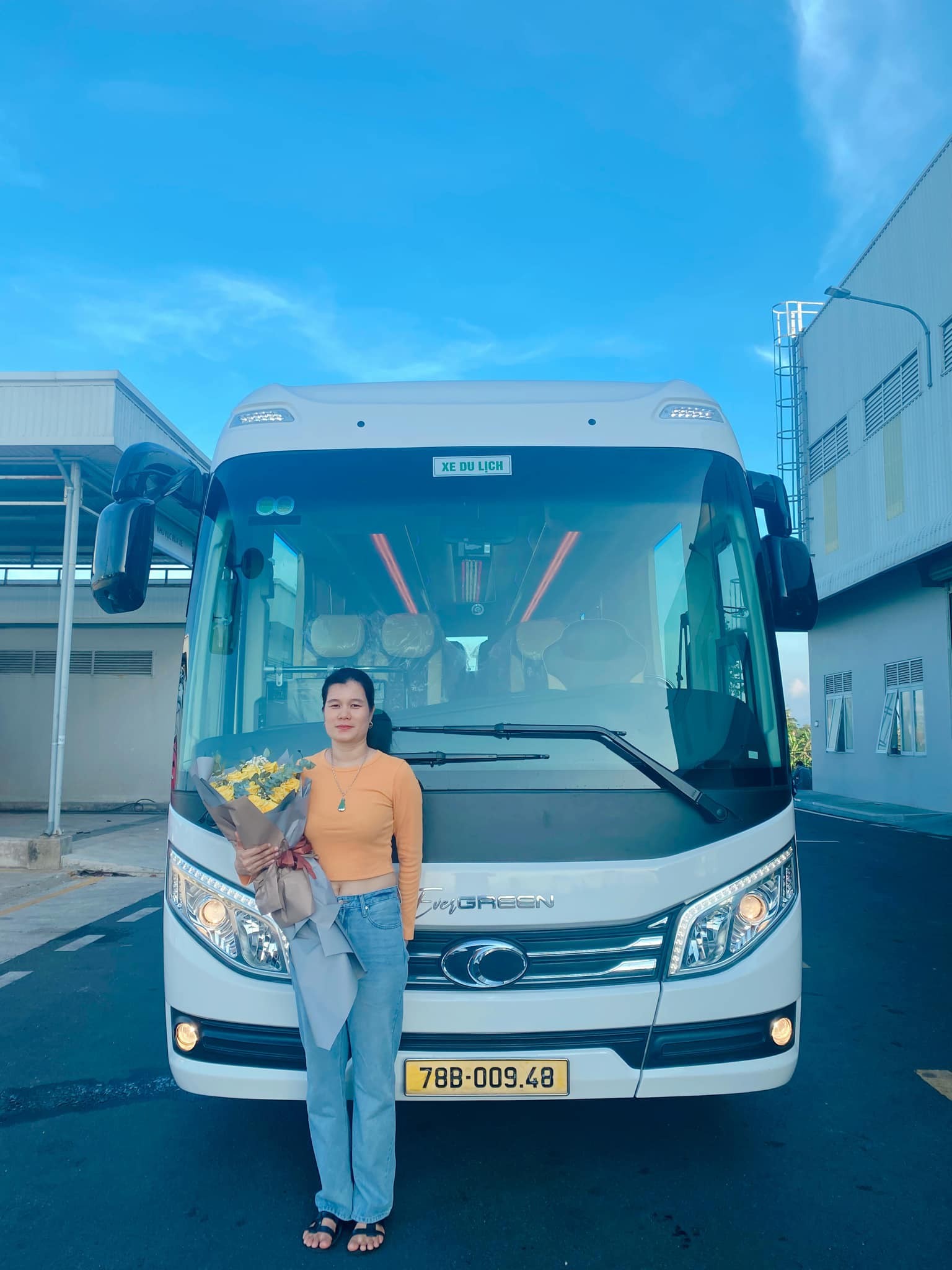 Nữ tài xế xe khách 29 chỗ và hành trình 8 năm thay đổi định kiến Nữ tài xế xe khách 29 chỗ và hành trình 8 năm thay đổi định kiến