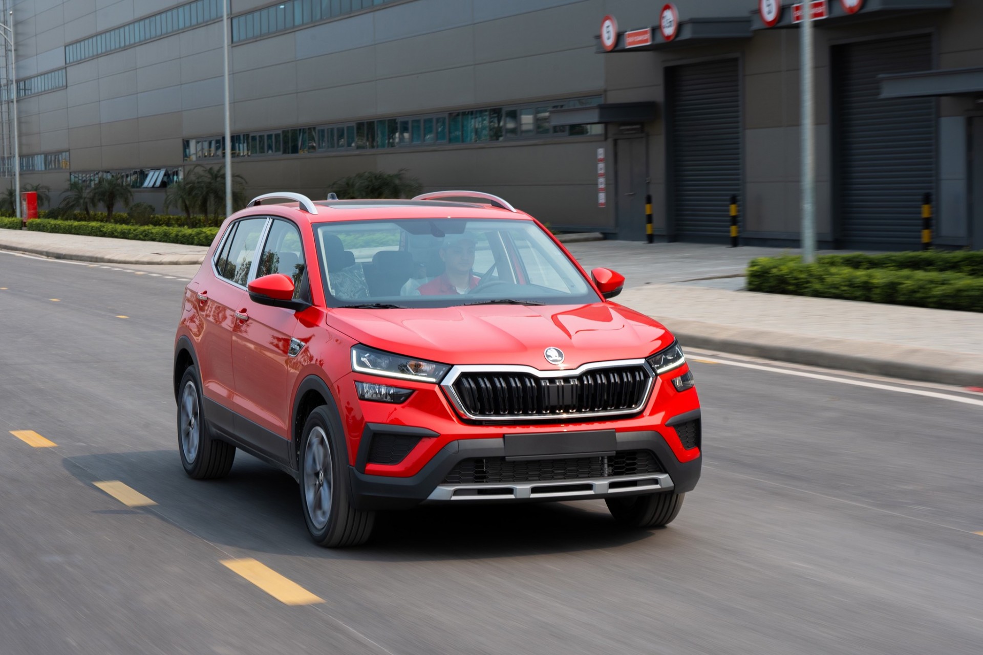Nhà máy Skoda đầu tiên tại Đông Nam Á chính thức đi vào hoạt động, xe đầu tiên bán ra từ quý II/2025