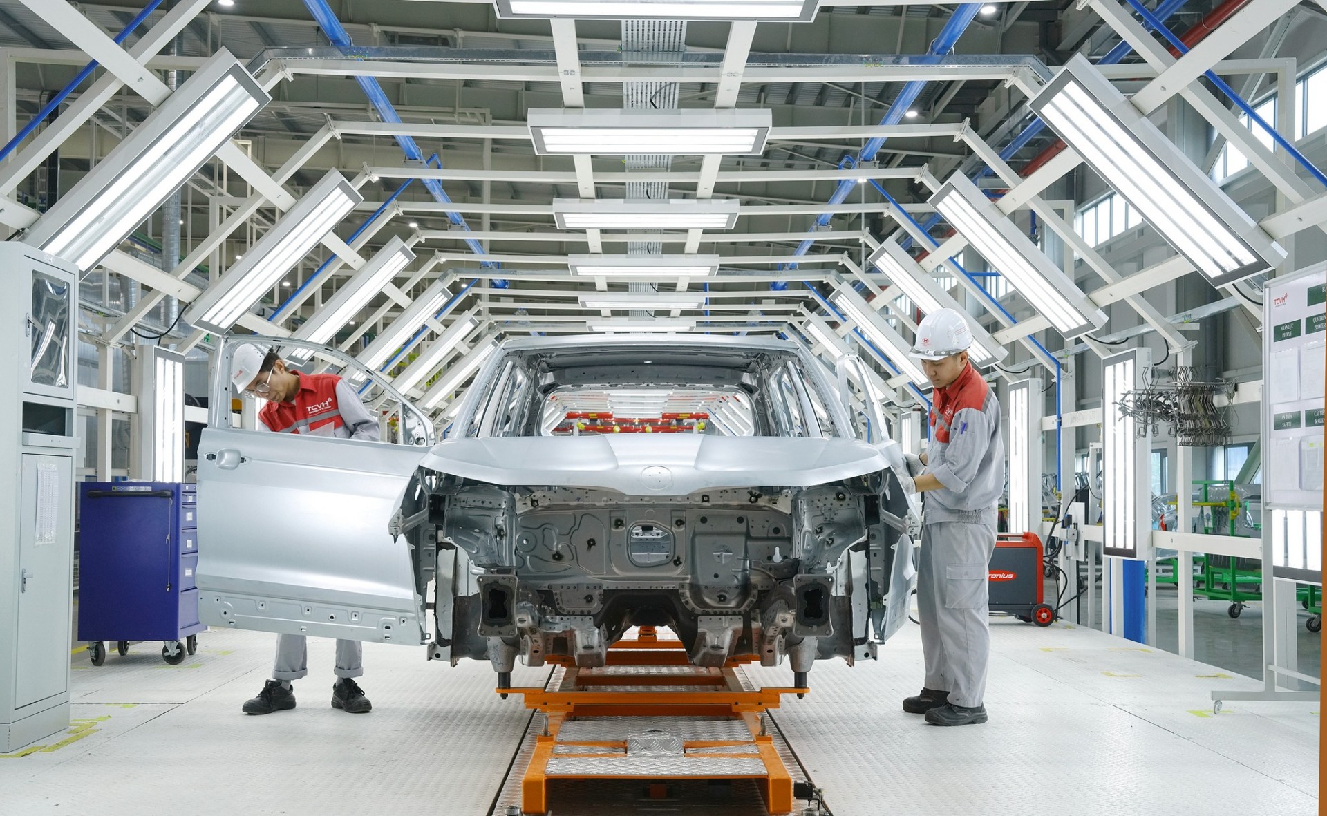 Nhà máy Skoda đầu tiên tại Đông Nam Á chính thức đi vào hoạt động, xe đầu tiên bán ra từ quý II/2025