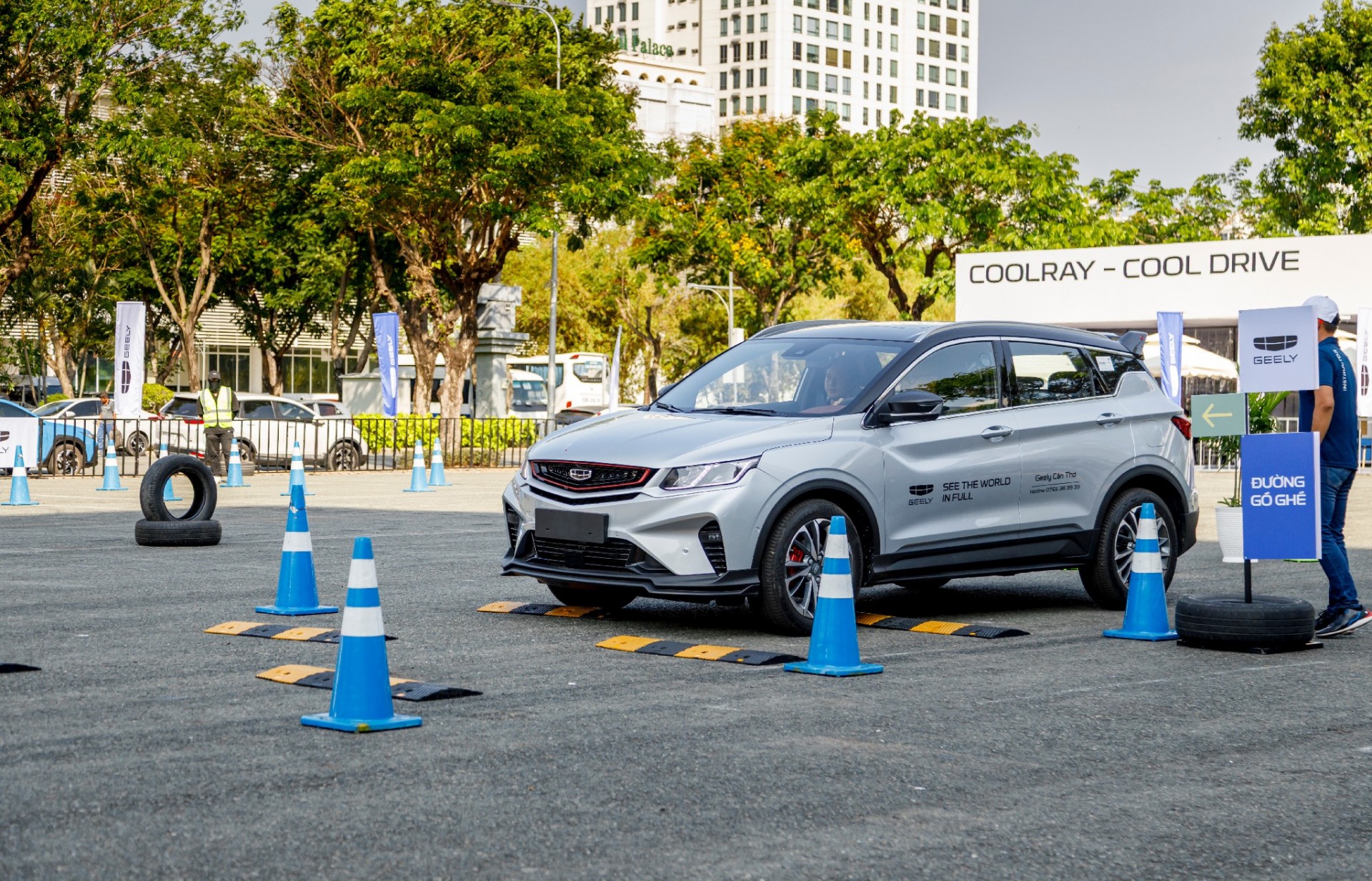 Tổ chức lái thử xe Geely tại TP.HCM