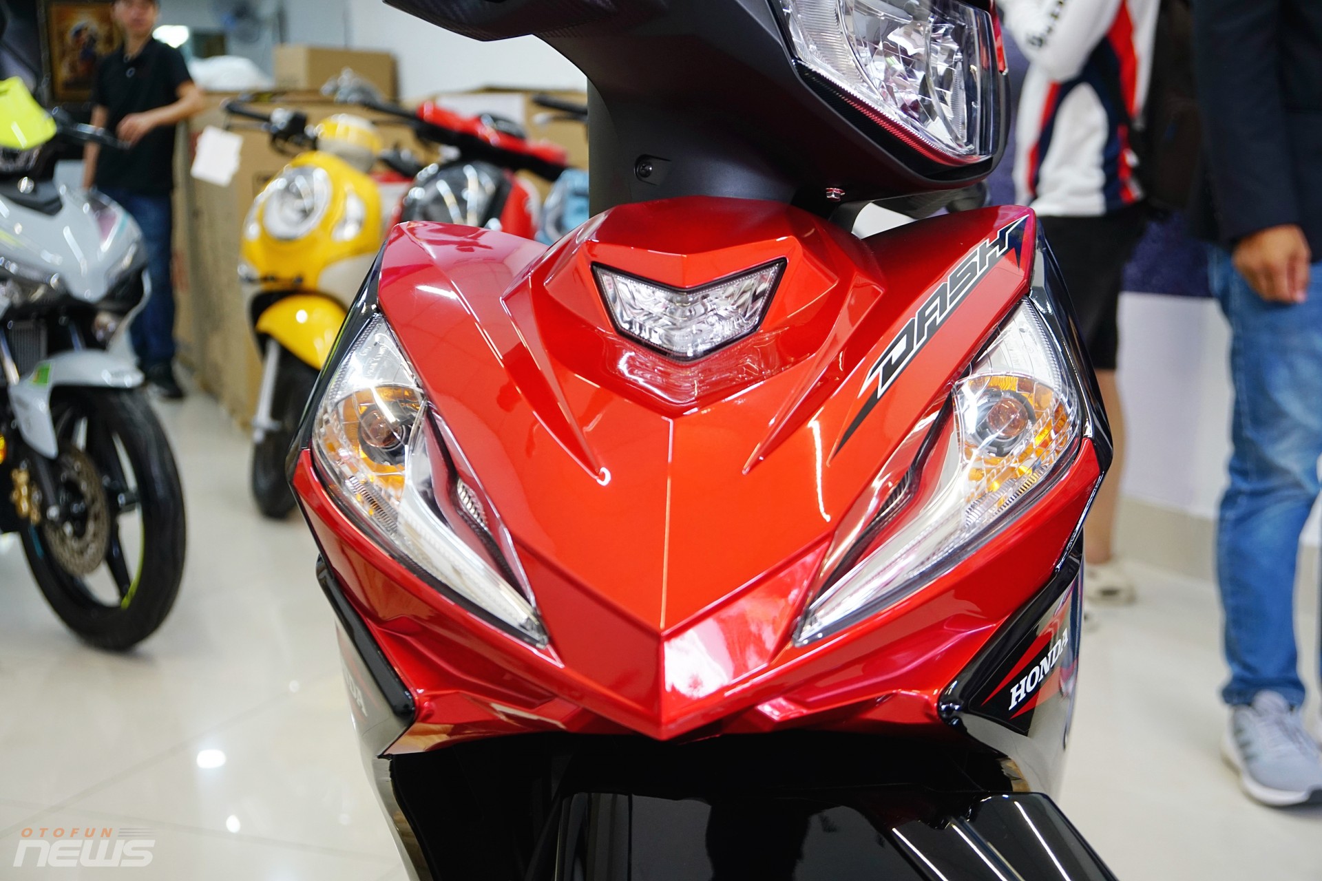 Honda Dash 125 nhập Malaysia, xe số phổ thông có giá ngang SH125i