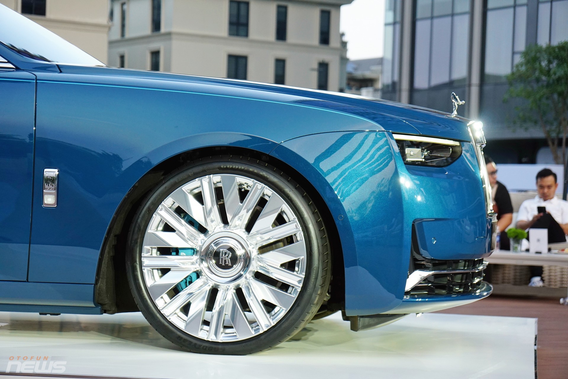 Rolls-Royce Ghost Series II hơn gần 35 tỷ tại Việt Nam có gì đặc biệt?