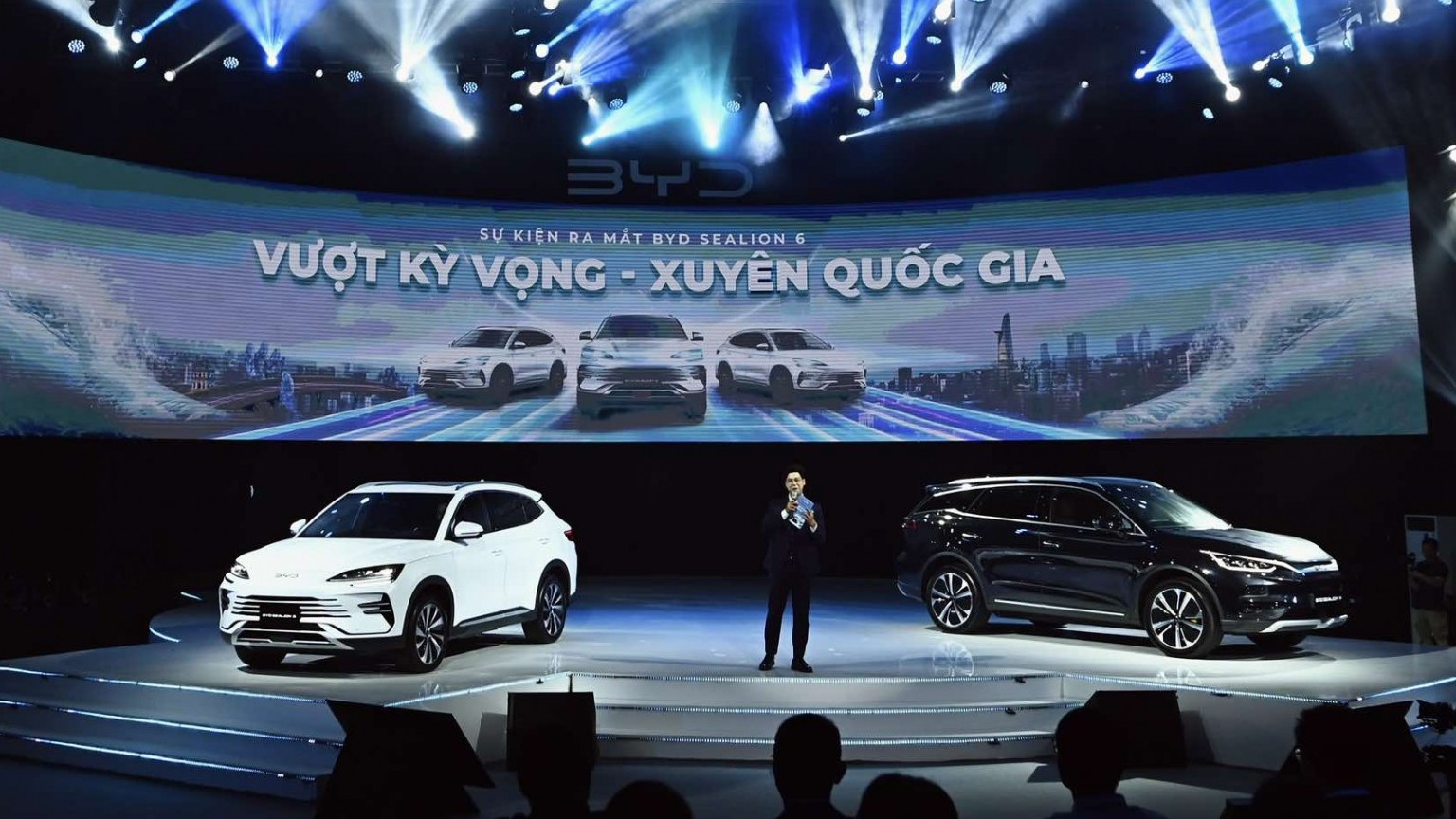 BYD Sealion 6 ra mắt khách Việt, giá từ 799 triệu với 1.000 khách đầu tiên