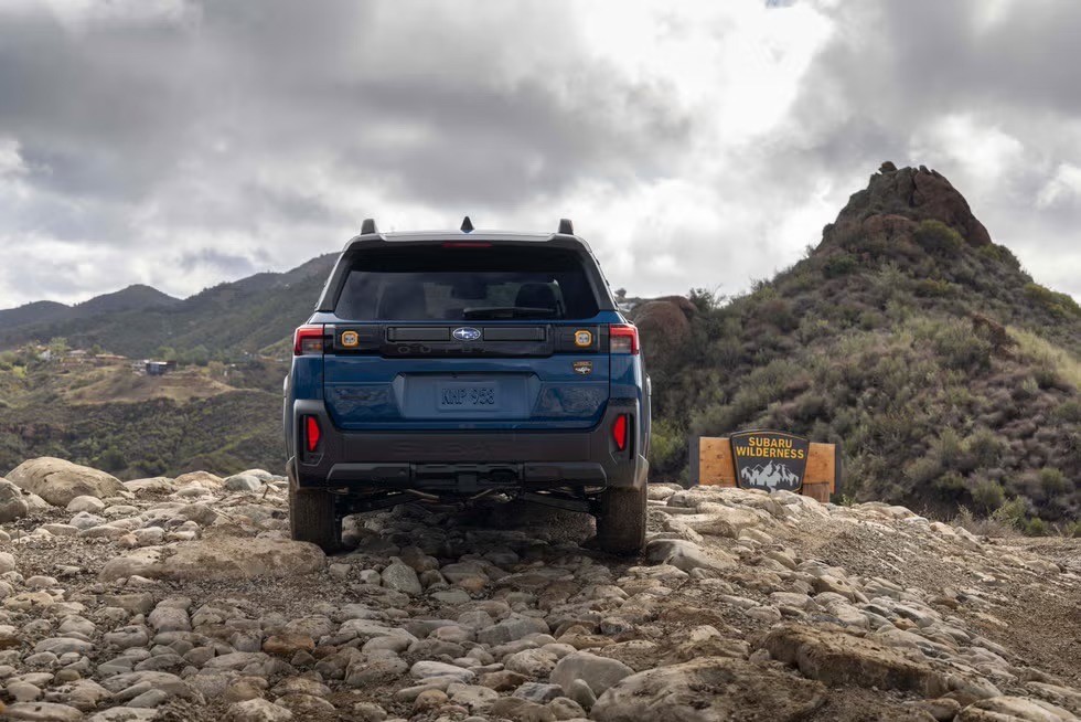 Subaru Outback 2026, lột xác thành SUV off-road