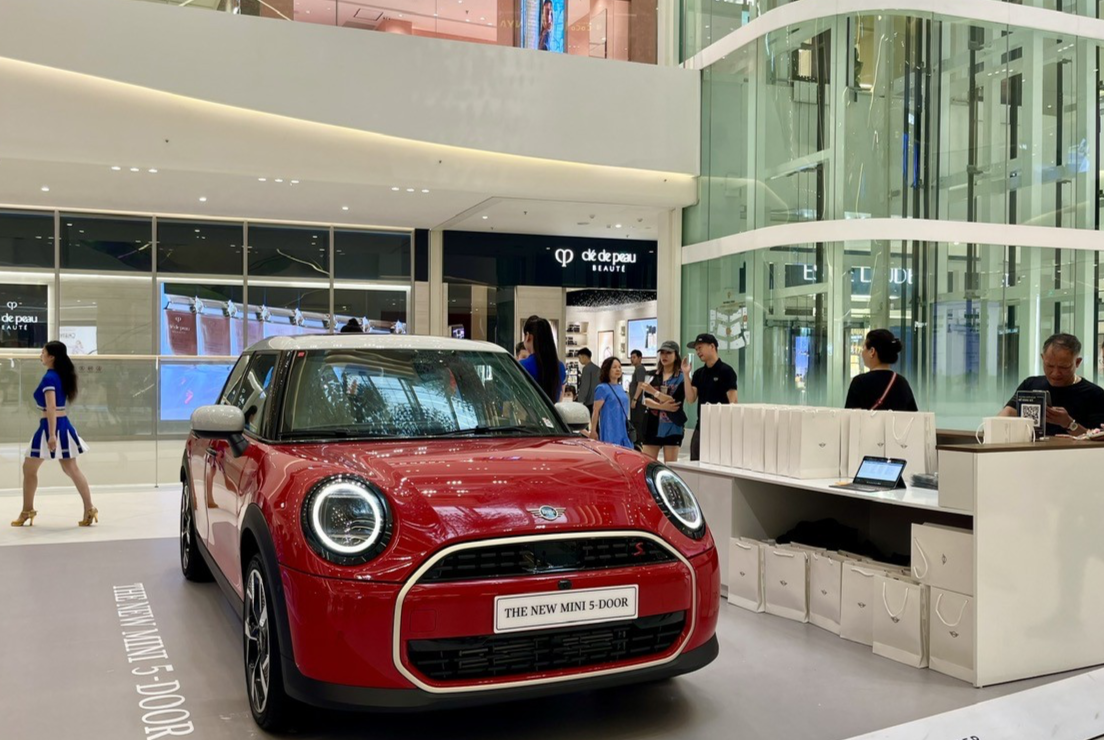 Bộ đôi Mini Cooper S 3 cửa và 5 cửa thế hệ mới ra mắt, giá từ 2,099 tỷ