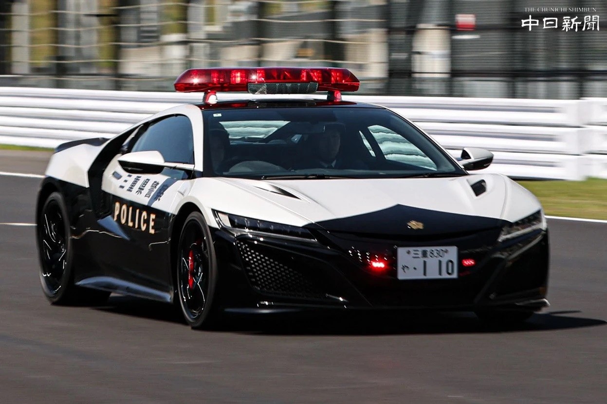 Honda NSX gia nhập lực lượng cảnh sát Nhật Bản