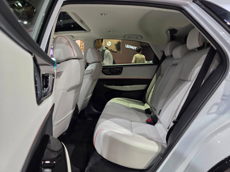 SUV điện Honda vừa ra mắt, giá chỉ 570 triệu: Có gì để cạnh tranh?