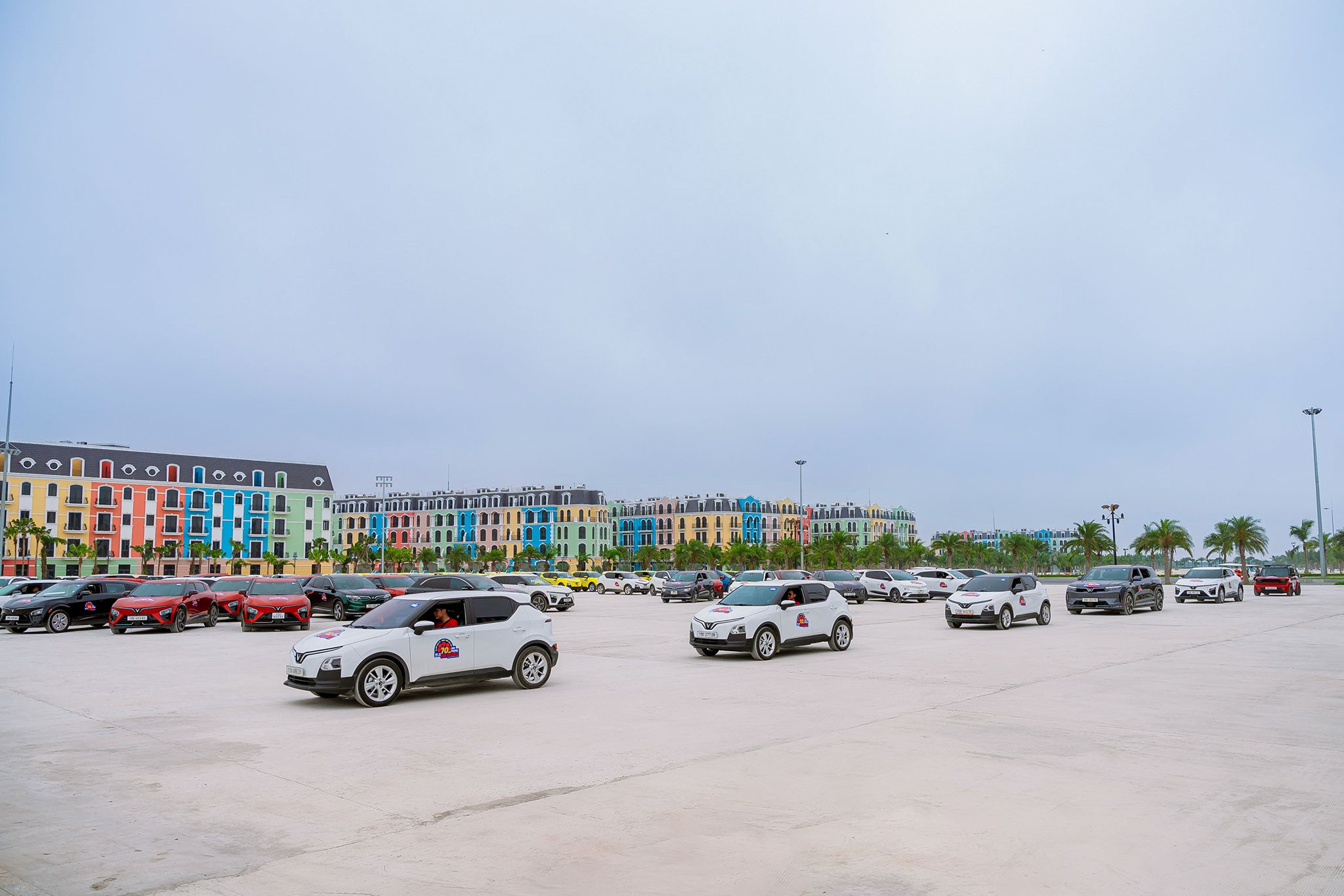 Sự kiện xếp xe chào mừng 70 năm giải phóng thành phố Hải Phòng