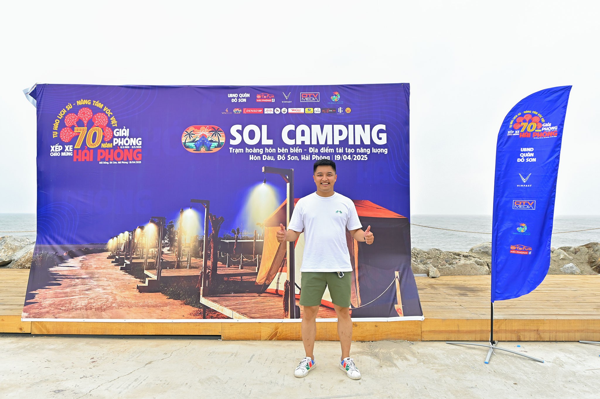 Sự kiện xếp xe chào mừng 70 năm giải phóng thành phố Hải Phòng