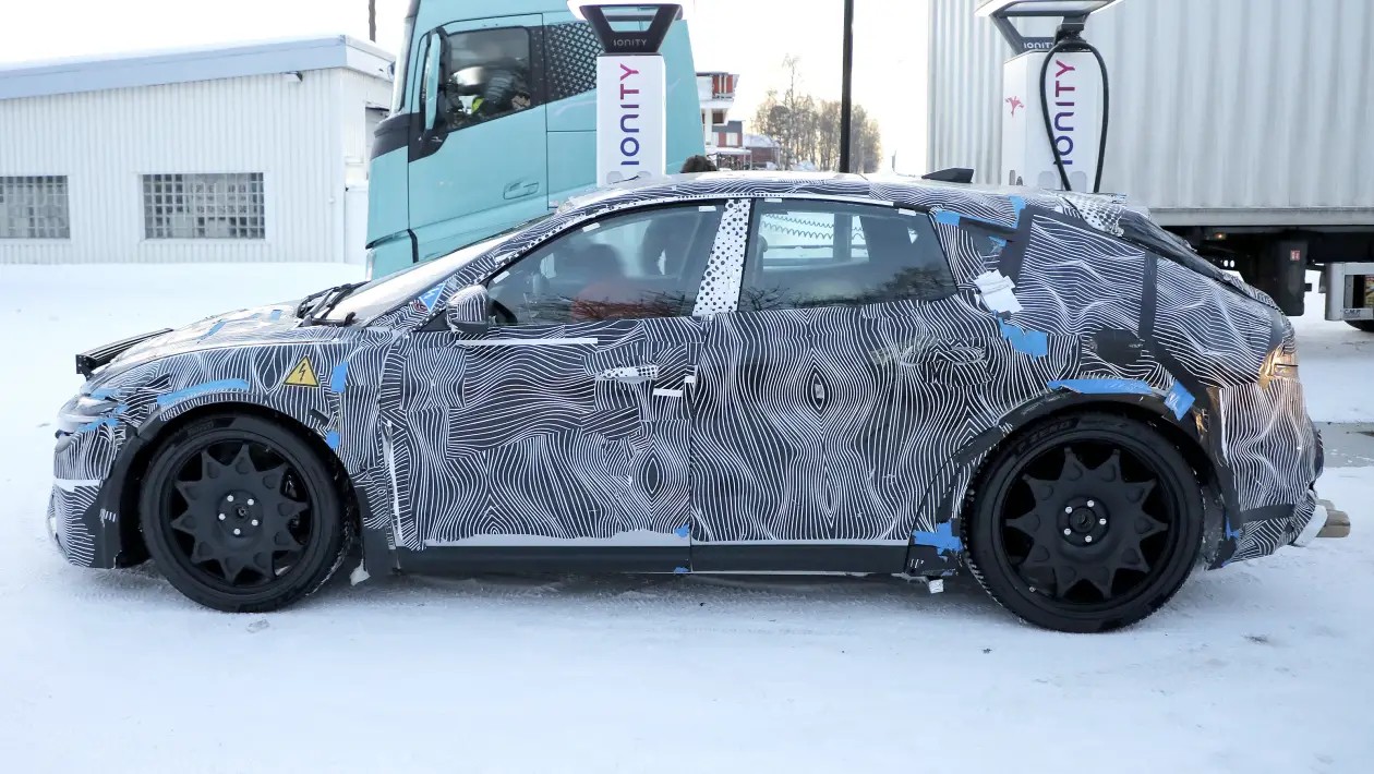 Elettrica 'siêu ngựa' chạy điện đầu tiên của Ferrari