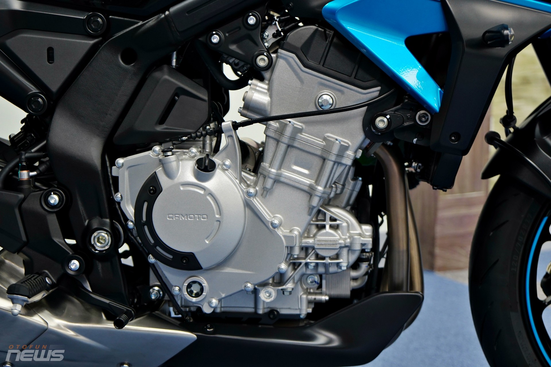 CFMoto 675NK, naked bike ba máy mới thách thức CB650R, giá chỉ hơn 170 triệu đồng