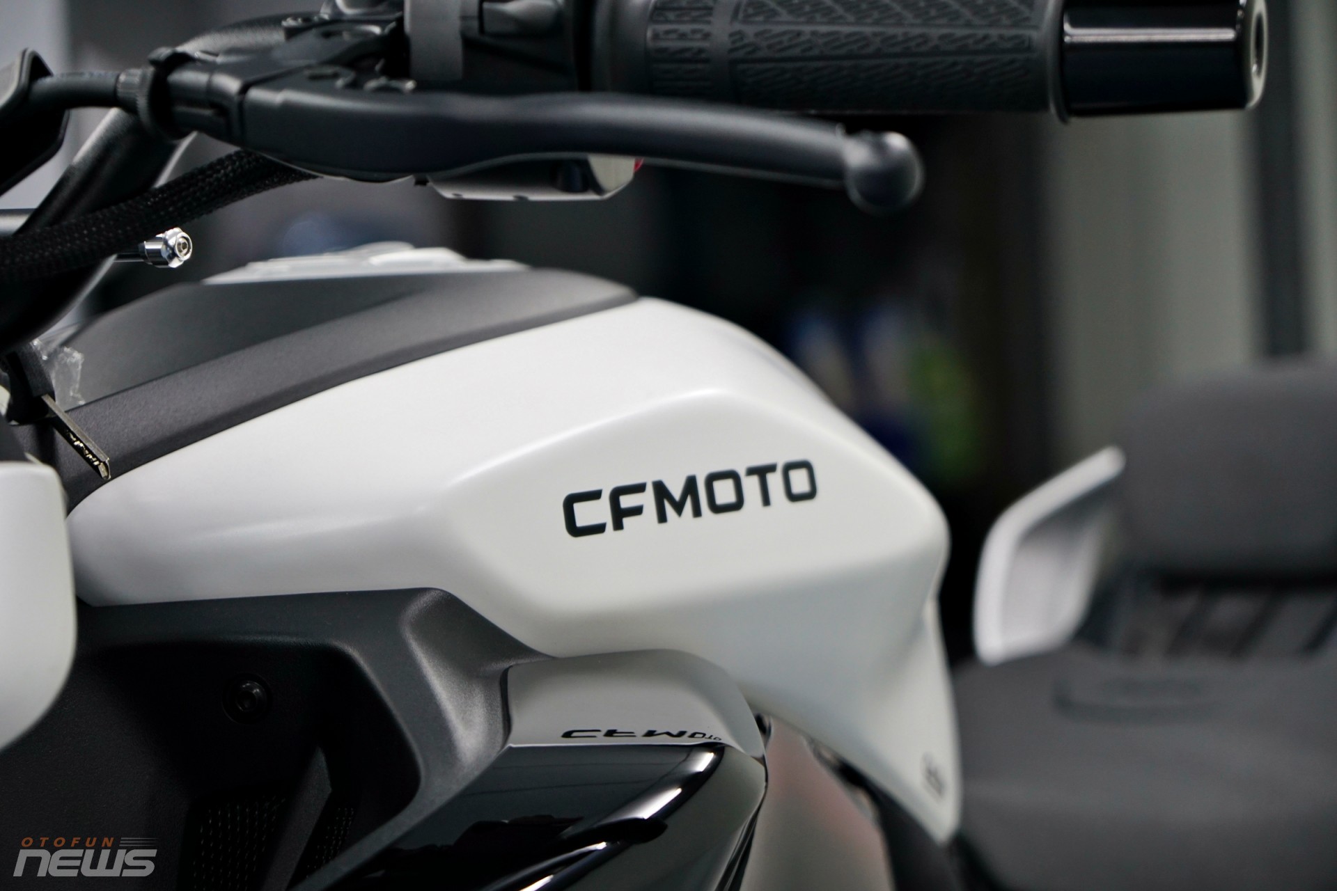 CFMoto 675NK, naked bike ba máy mới thách thức CB650R, giá chỉ hơn 170 triệu đồng