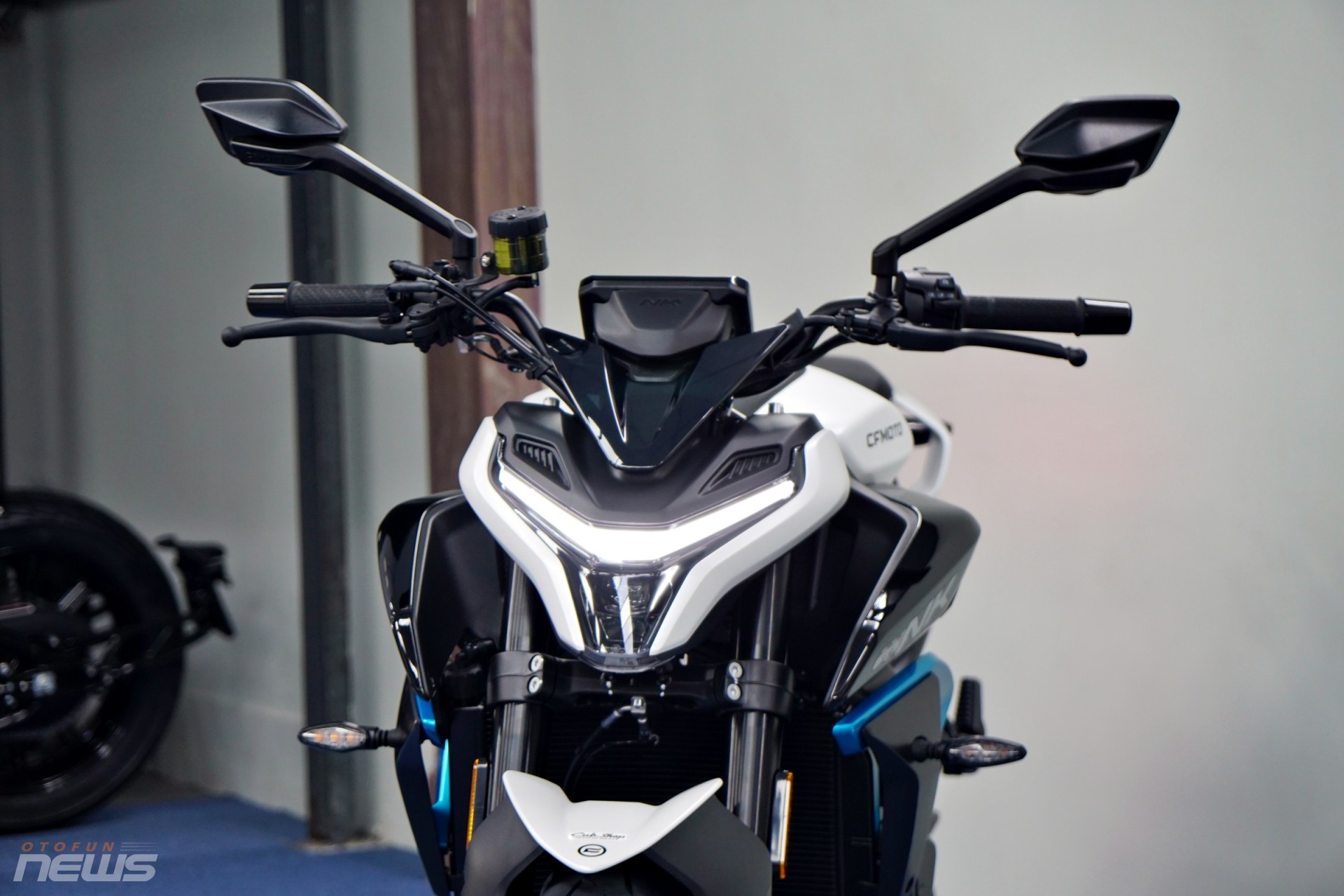 CFMoto 675NK, naked bike ba máy mới thách thức CB650R, giá chỉ hơn 170 triệu đồng