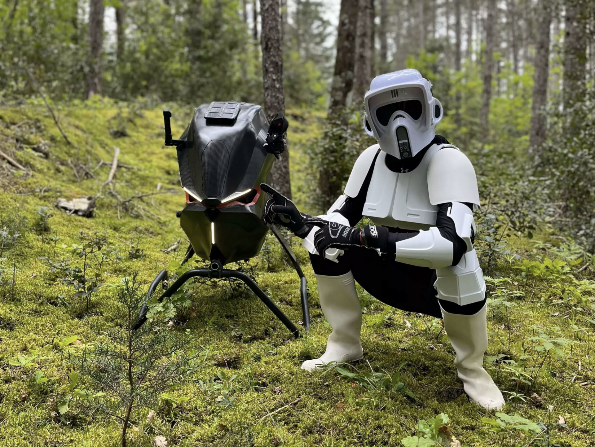 Xe bay phản lực Volonaut Airbike ra mắt, tốc độ 200 km/h, như trong phim Star Wars Xe bay phản lực Volonaut Airbike ra mắt, tốc độ 200 km/h, như trong phim Star Wars