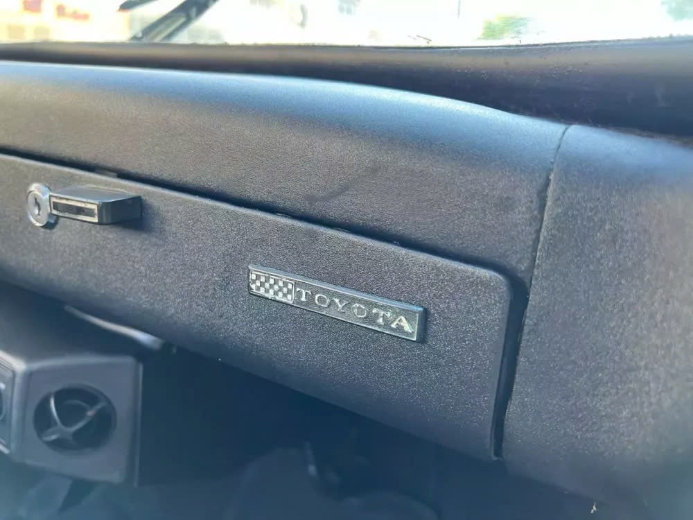 Ngắm bán tải hàng 'độc' Toyota Publica của 'Qua' Vũ tại Việt Nam